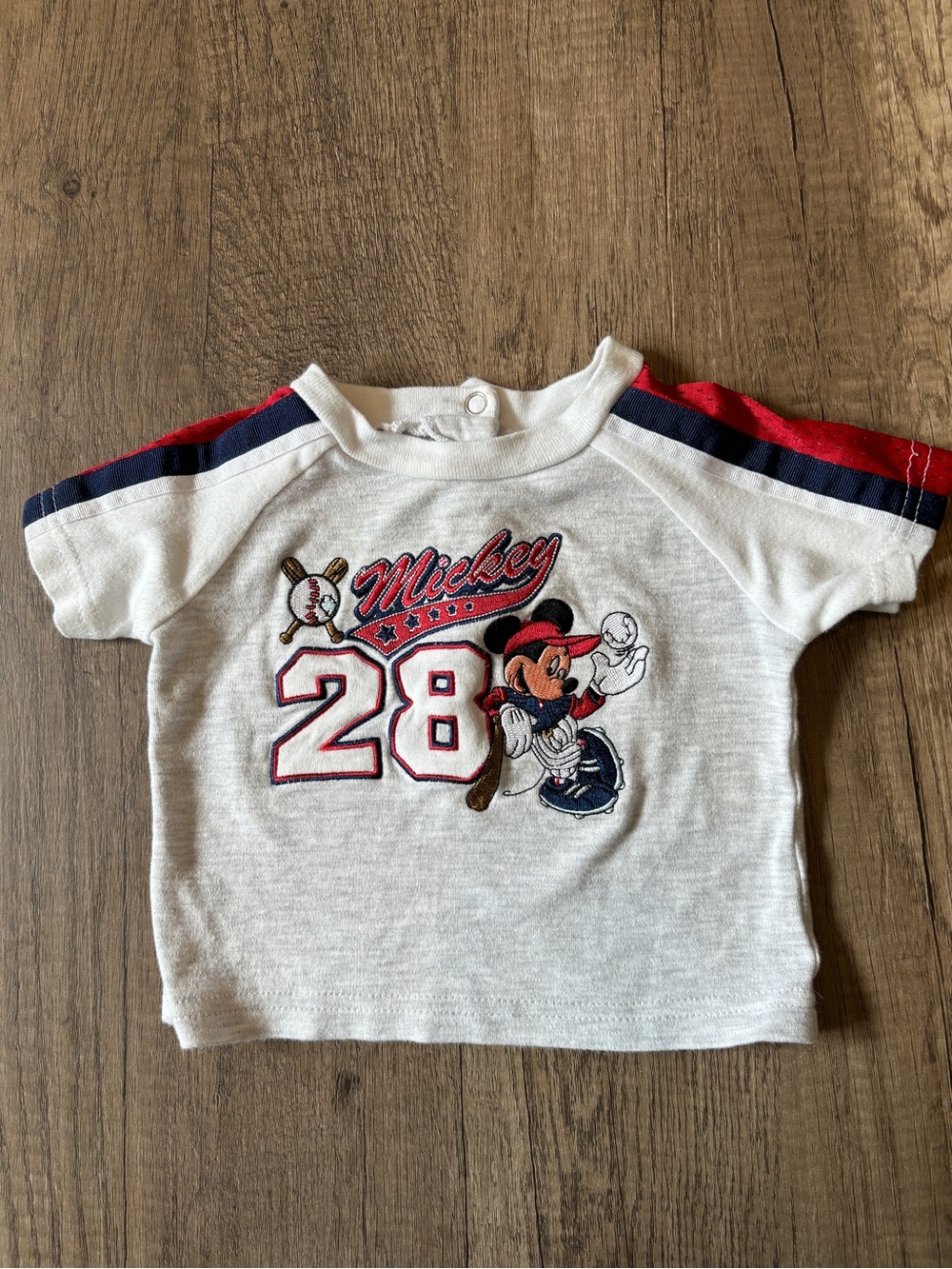 Vintage 2000s Y2K Disney Mickey Mouse Baseball Baby Shirt Clothes 3-6M